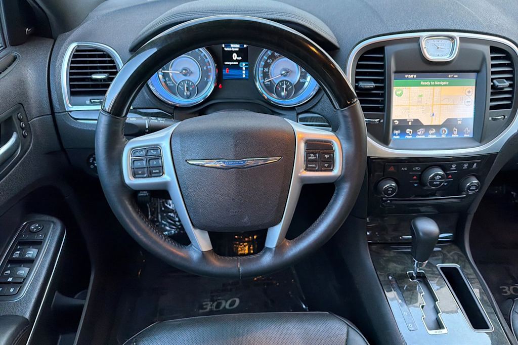 Thumbnail: 2014 Chrysler 300 - 11