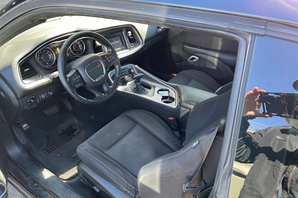 Thumbnail: 2015 Dodge Challenger - 9