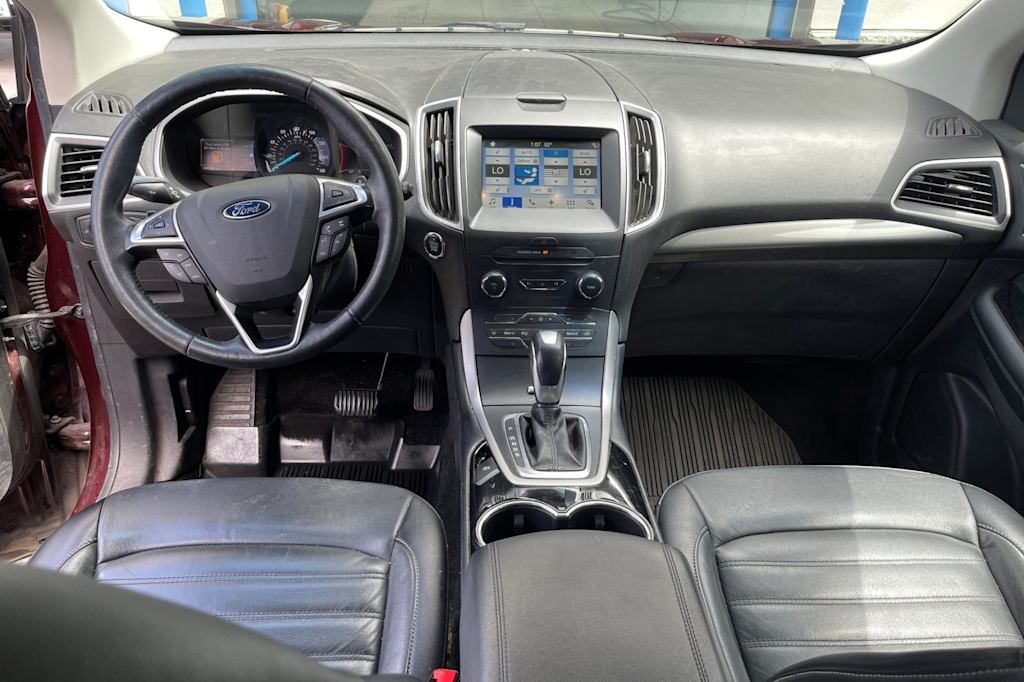 Thumbnail: 2017 Ford Edge - 2