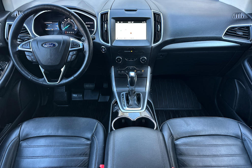Thumbnail: 2017 Ford Edge - 2