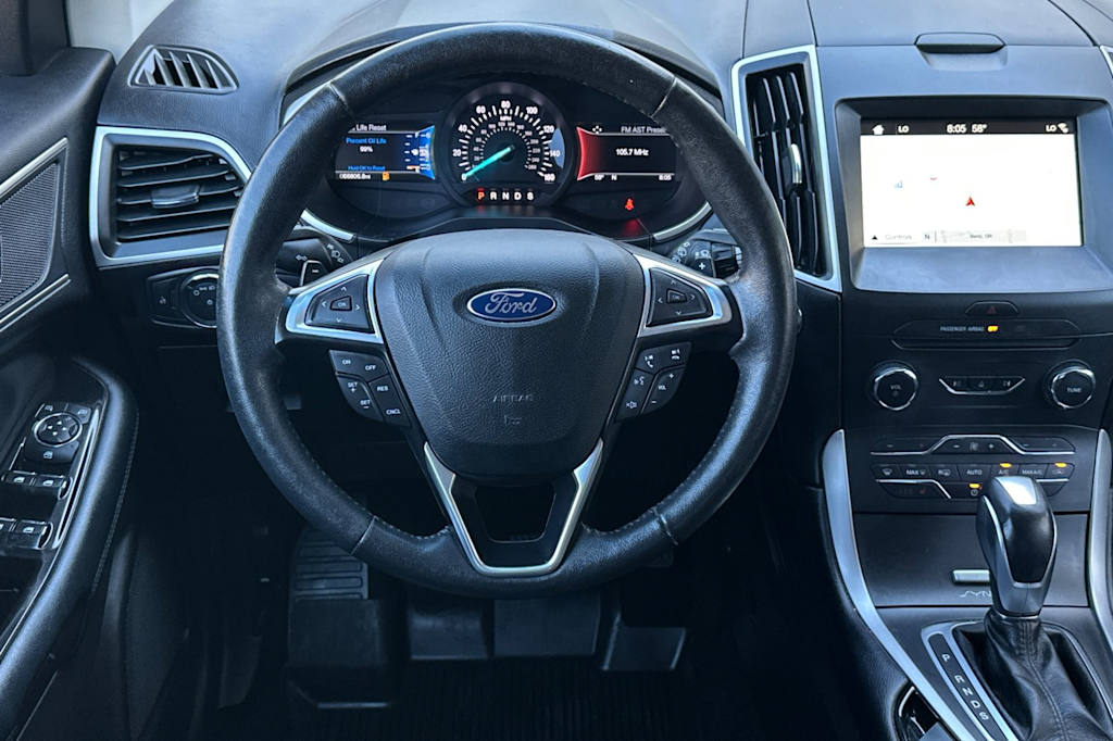 Thumbnail: 2017 Ford Edge - 10