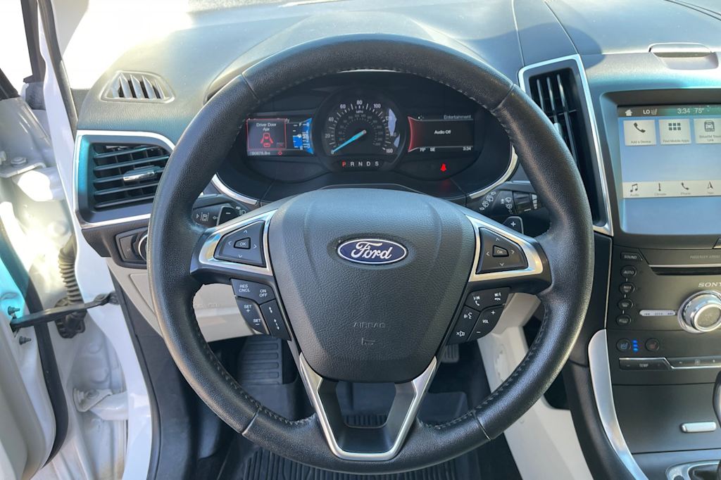Thumbnail: 2018 Ford Edge - 8