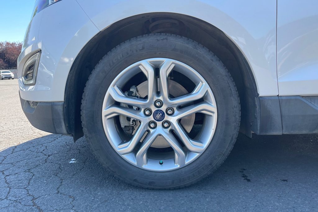 Thumbnail: 2018 Ford Edge - 7