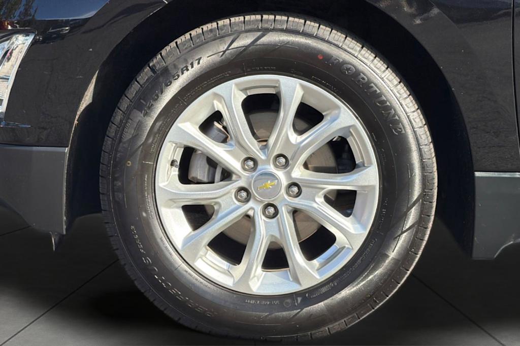 Thumbnail: 2020 Chevrolet Equinox - 8