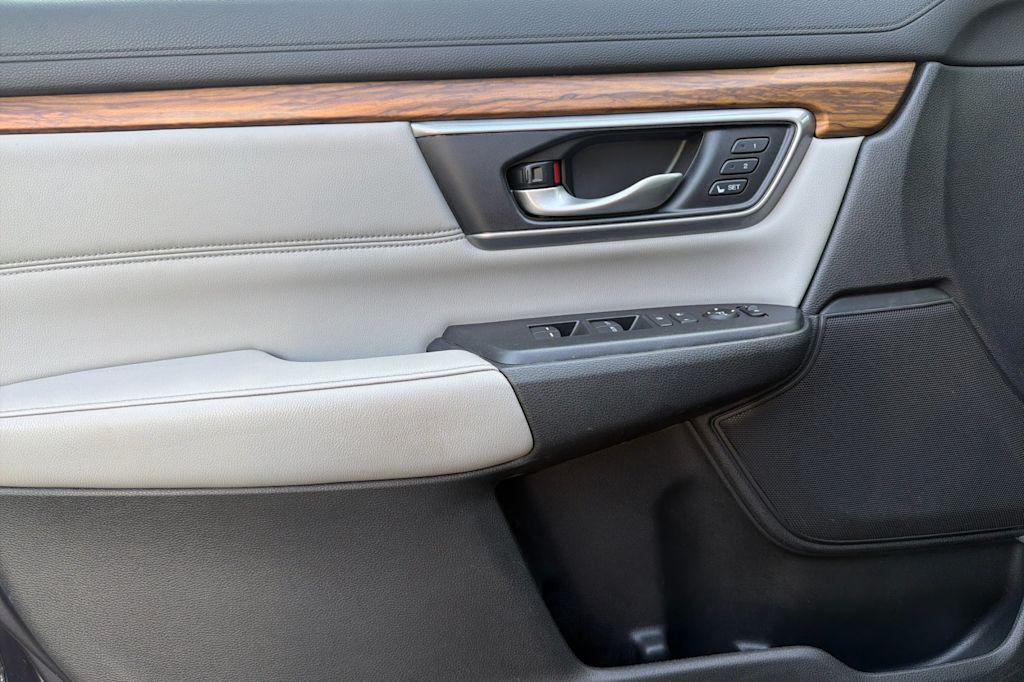 Thumbnail: 2017 Honda CR-V - 20