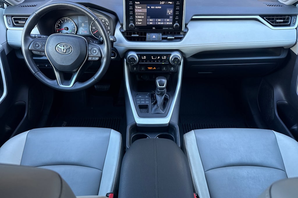 Thumbnail: 2021 Toyota RAV4 - 2