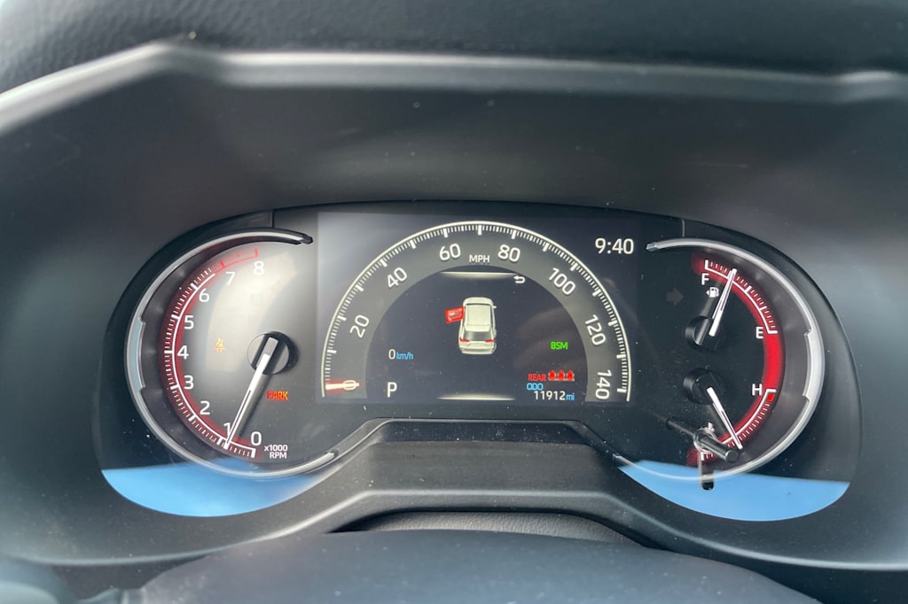 Thumbnail: 2024 Toyota RAV4 - 12