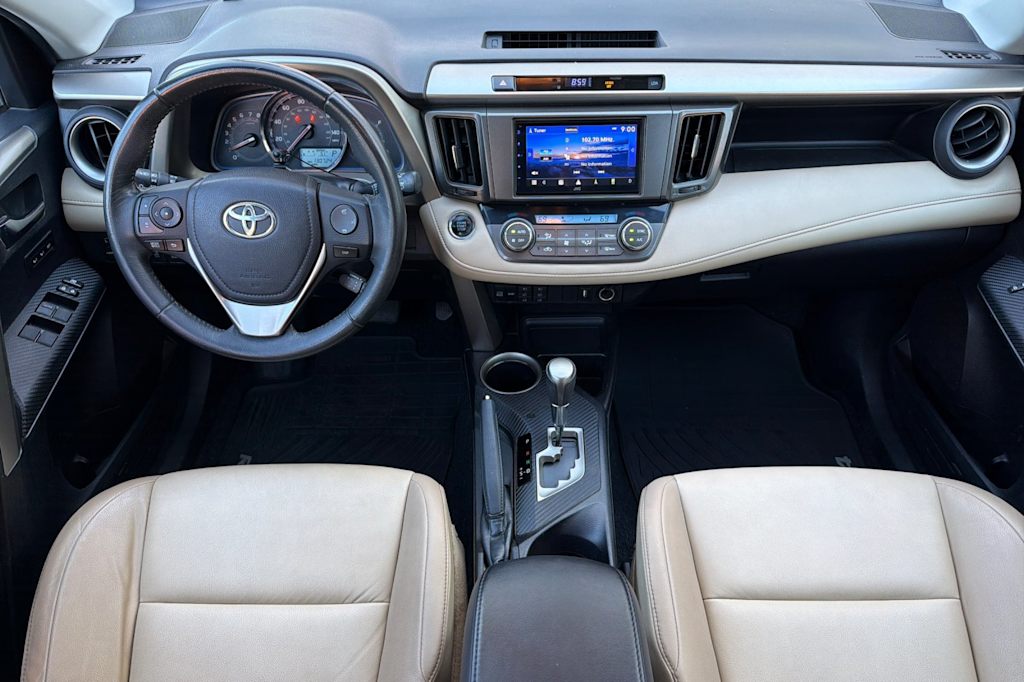 Thumbnail: 2014 Toyota RAV4 - 2
