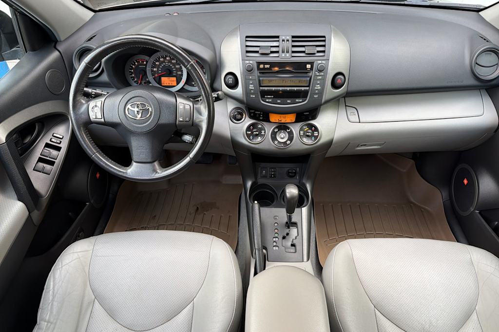 Thumbnail: 2011 Toyota RAV4 - 2