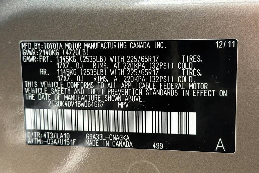 Thumbnail: 2011 Toyota RAV4 - 16