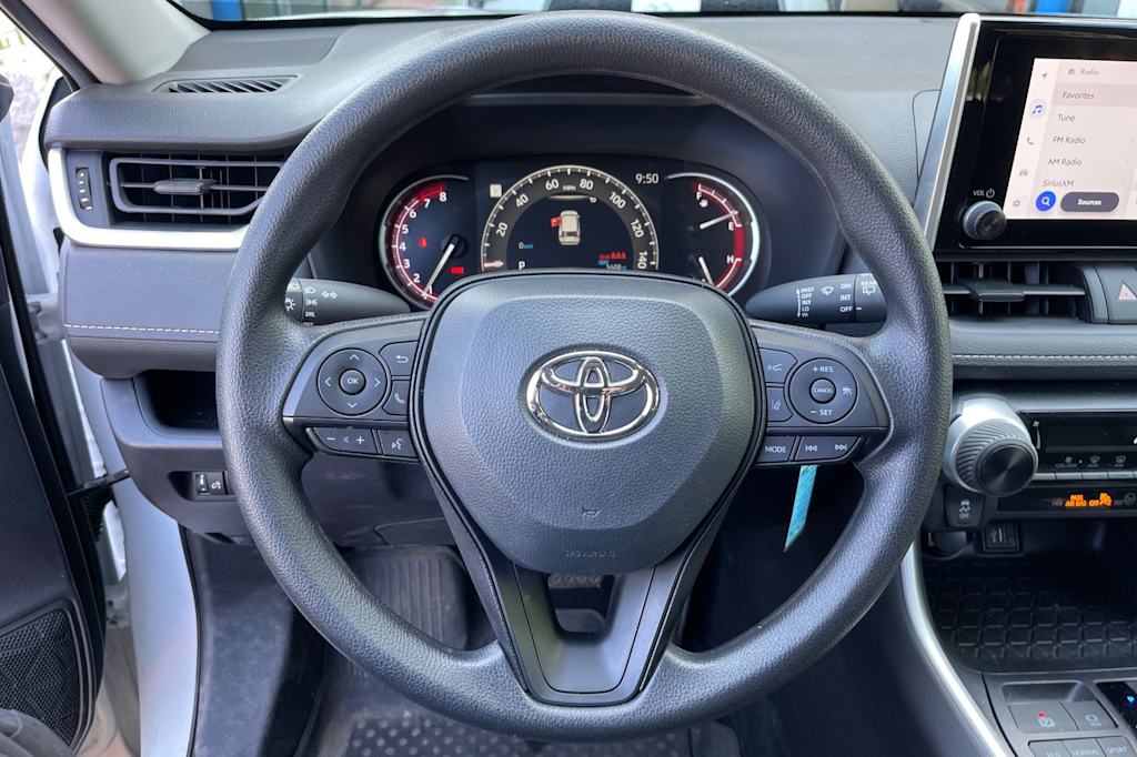 Thumbnail: 2025 Toyota RAV4 - 11