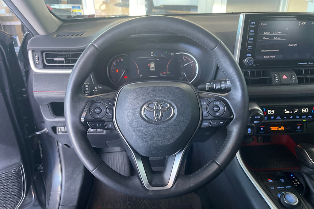 Thumbnail: 2020 Toyota RAV4 - 9