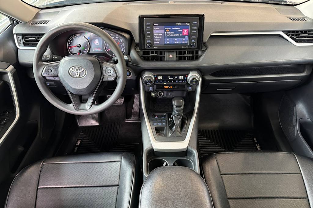 Thumbnail: 2020 Toyota RAV4 - 2