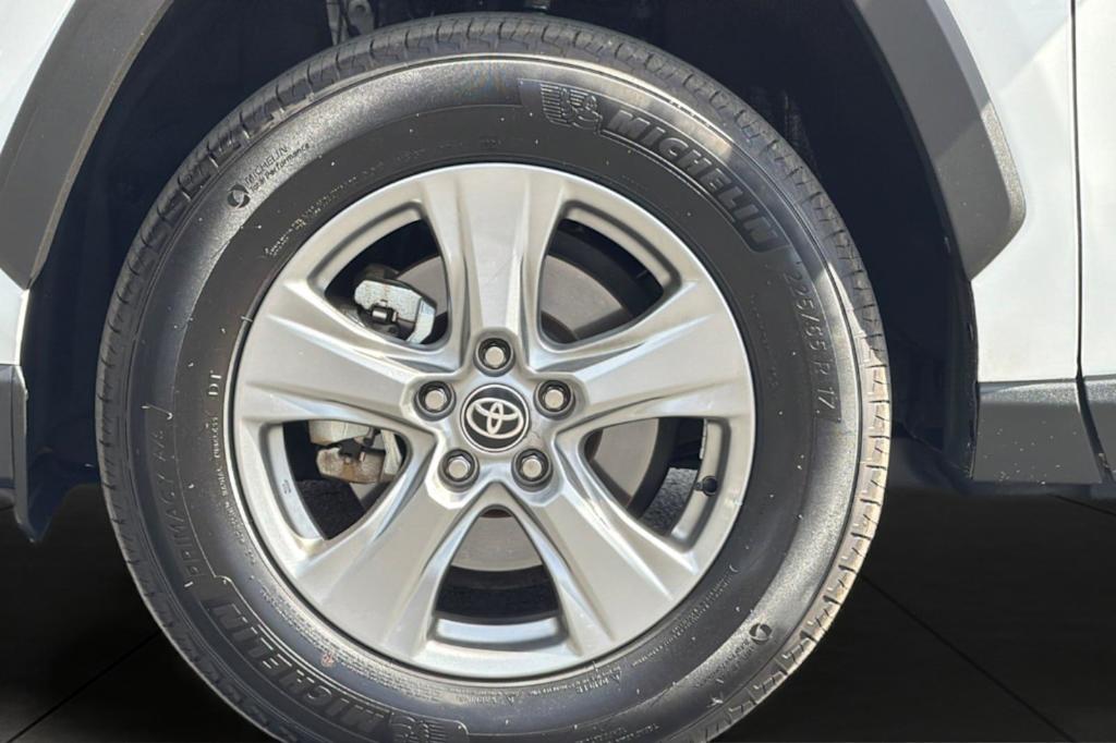 Thumbnail: 2025 Toyota RAV4 - 7
