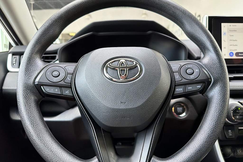 Thumbnail: 2025 Toyota RAV4 - 26