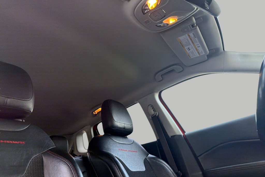 Thumbnail: 2020 Jeep Compass - 23