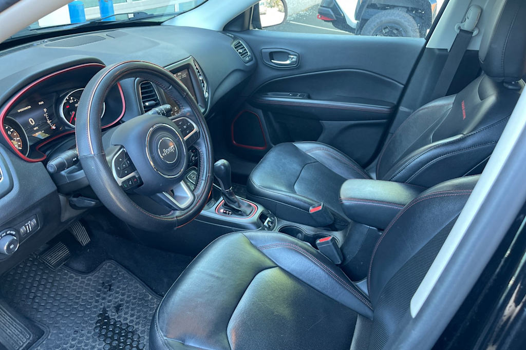 Thumbnail: 2018 Jeep Compass - 10
