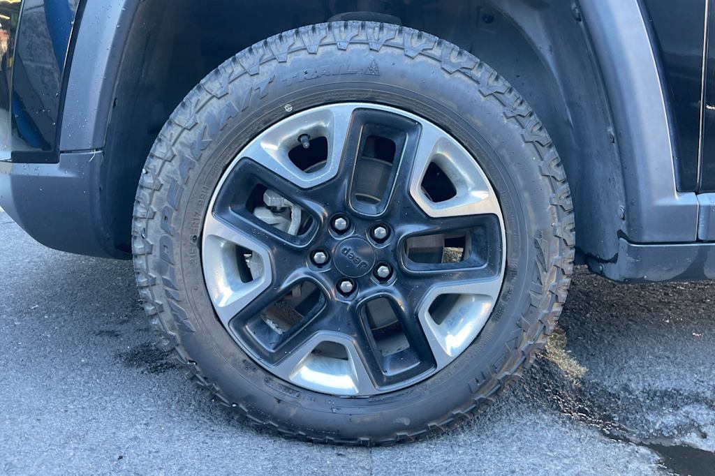 Thumbnail: 2018 Jeep Compass - 8