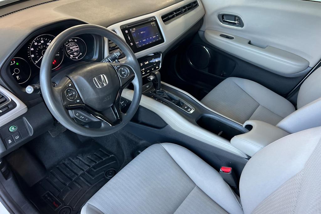 2018 Honda HR-V EX 8