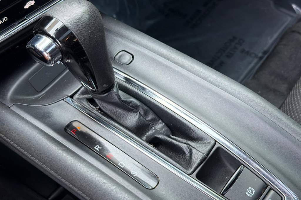 Thumbnail: 2016 Honda HR-V - 14