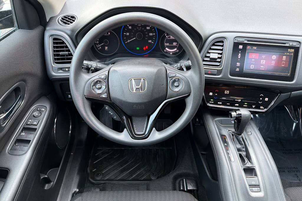 Thumbnail: 2016 Honda HR-V - 11