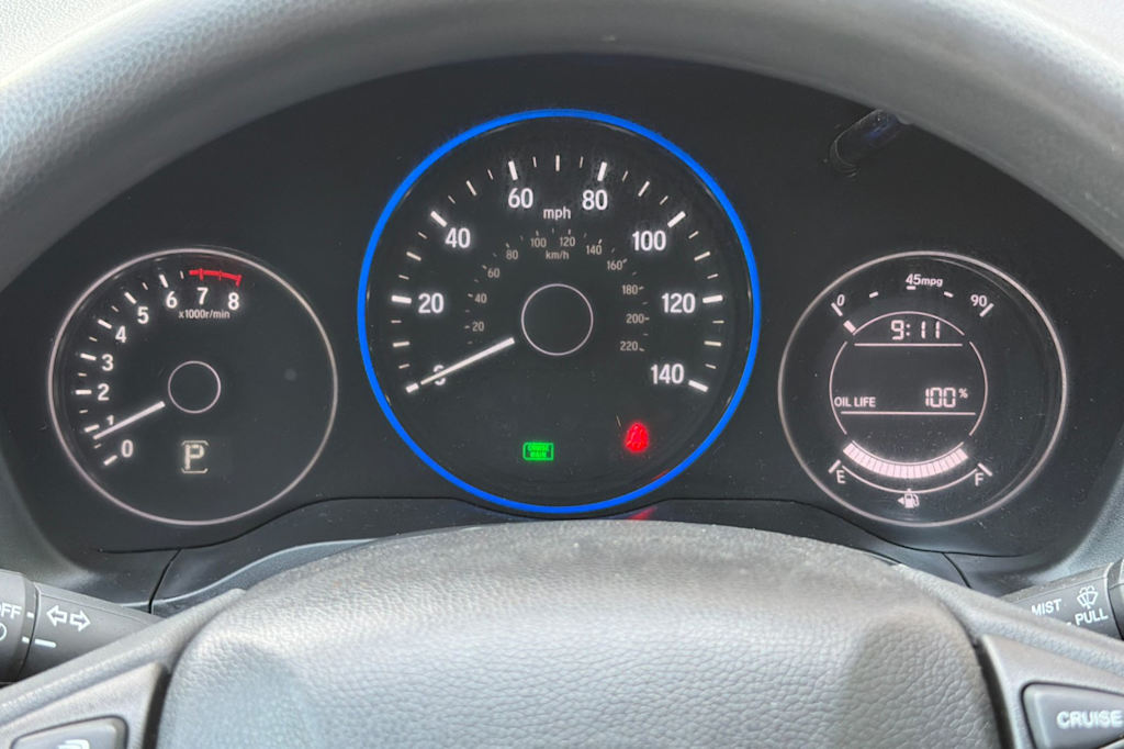 Thumbnail: 2016 Honda HR-V - 15