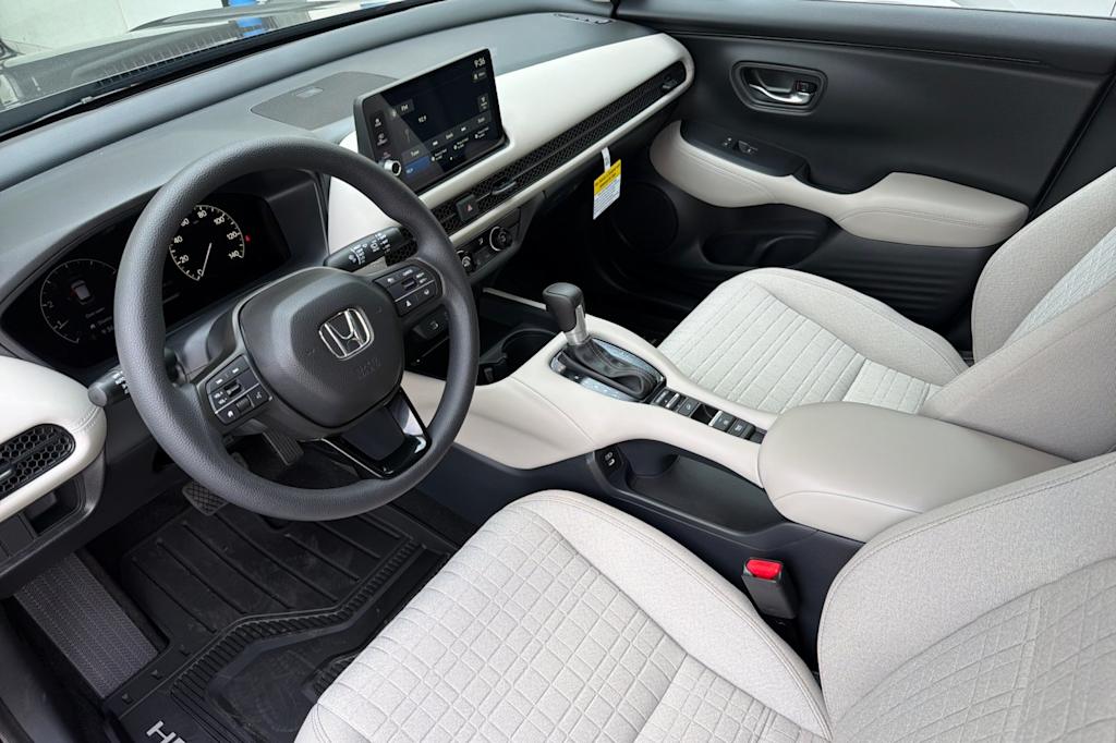 Thumbnail: 2027 Honda HR-V - 10