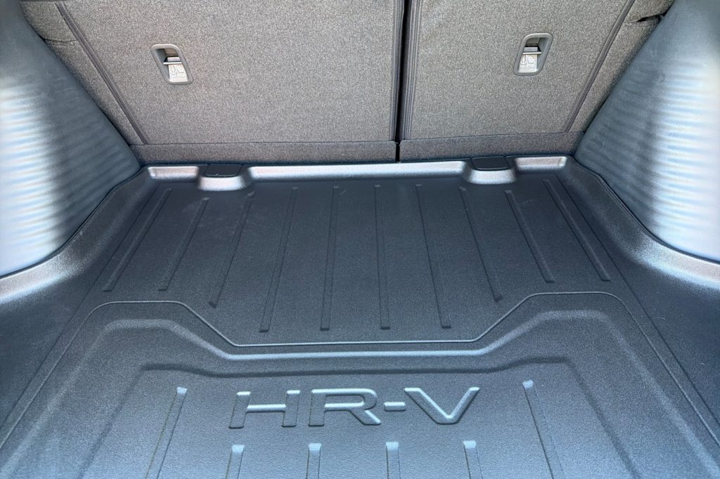 Thumbnail: 2027 Honda HR-V - 16