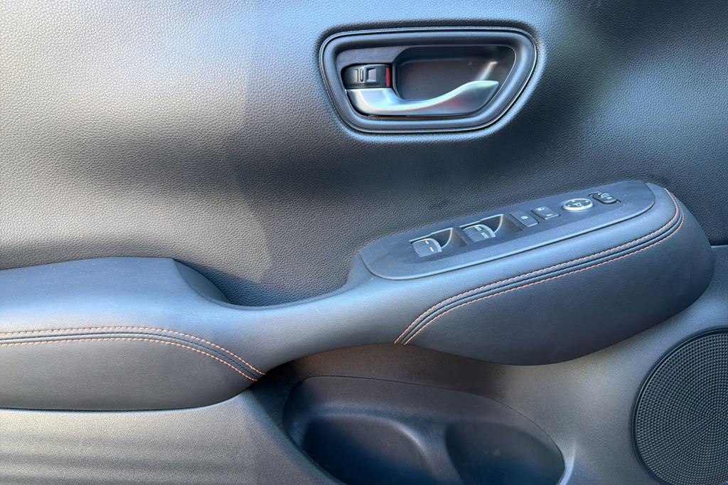 Thumbnail: 2024 Honda HR-V - 21