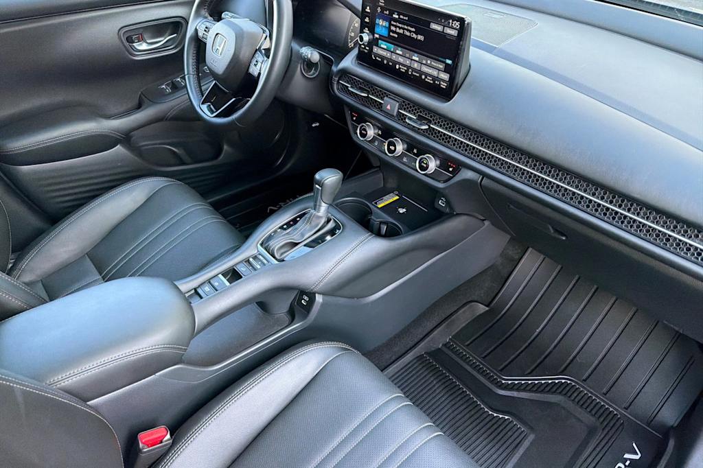 Thumbnail: 2025 Honda HR-V - 12