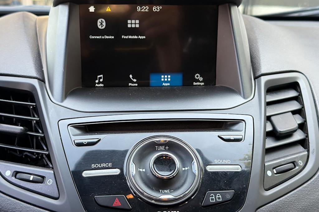 Thumbnail: 2016 Ford Fiesta - 13