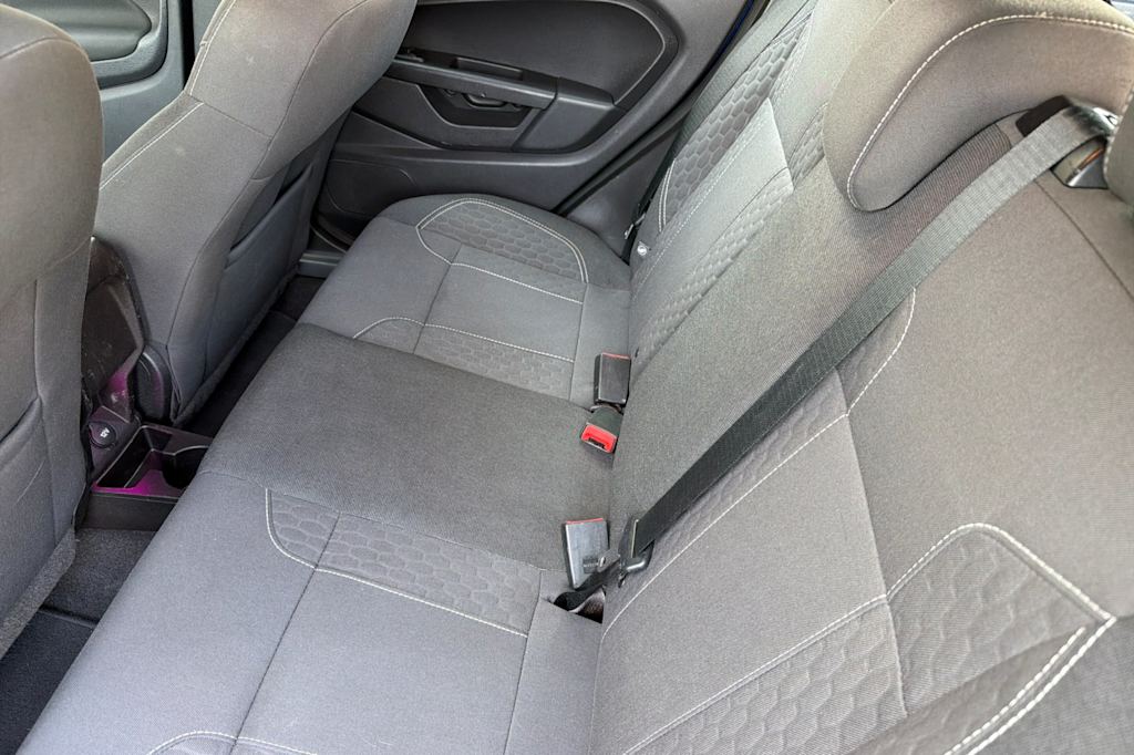 Thumbnail: 2016 Ford Fiesta - 10
