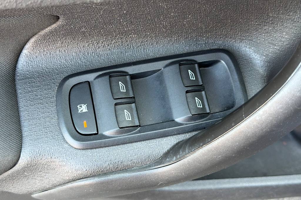Thumbnail: 2016 Ford Fiesta - 22