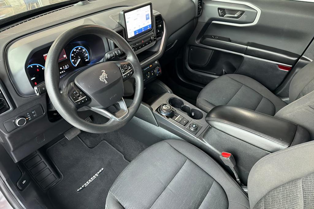 Thumbnail: 2022 Ford Bronco Sport - 9