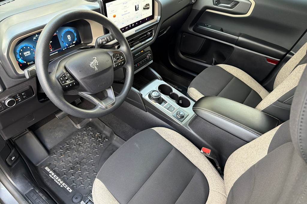 Thumbnail: 2025 Ford Bronco Sport - 9