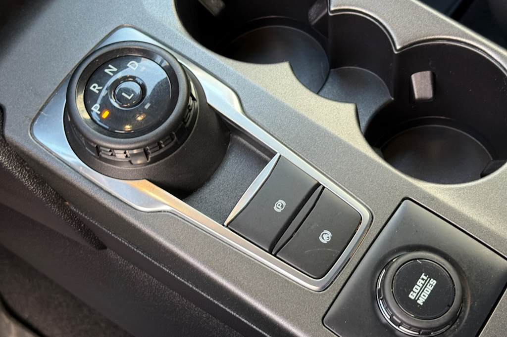 Thumbnail: 2025 Ford Bronco Sport - 14