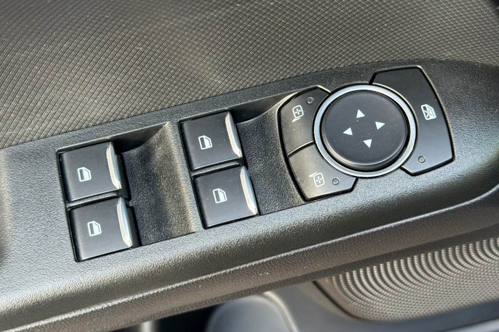 Thumbnail: 2025 Ford Bronco Sport - 22