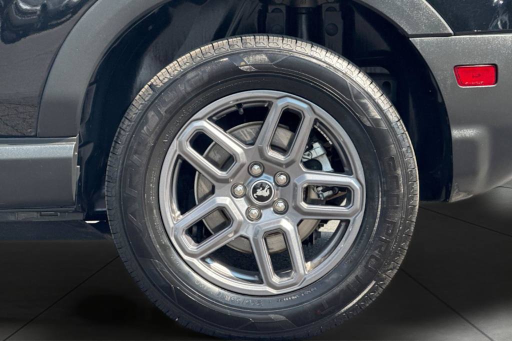 Thumbnail: 2025 Ford Bronco Sport - 8