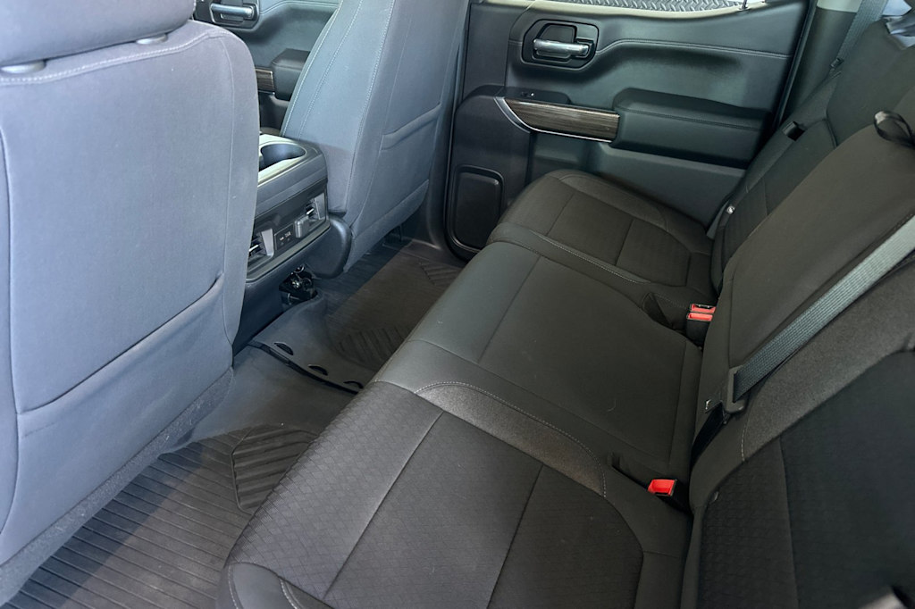 Thumbnail: 2021 Chevrolet Silverado 1500 - 11