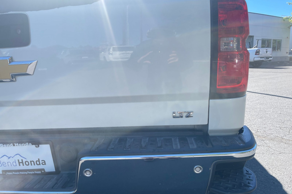 Thumbnail: 2014 Chevrolet Silverado 1500 - 16