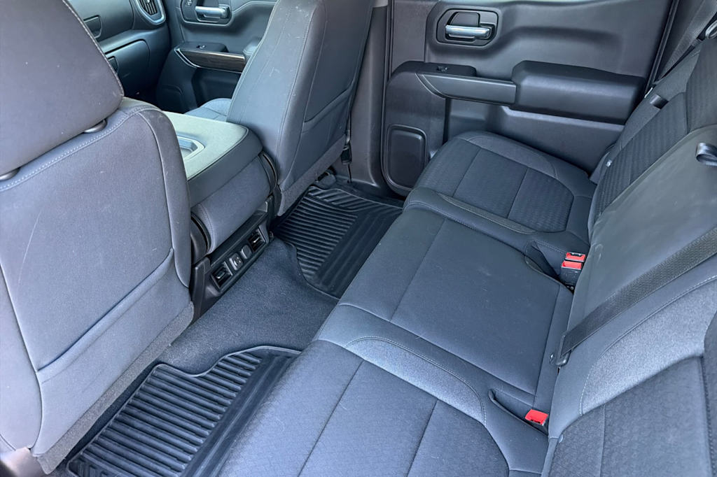 Thumbnail: 2021 Chevrolet Silverado 1500 - 10