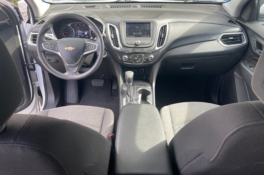 Thumbnail: 2022 Chevrolet Equinox - 2