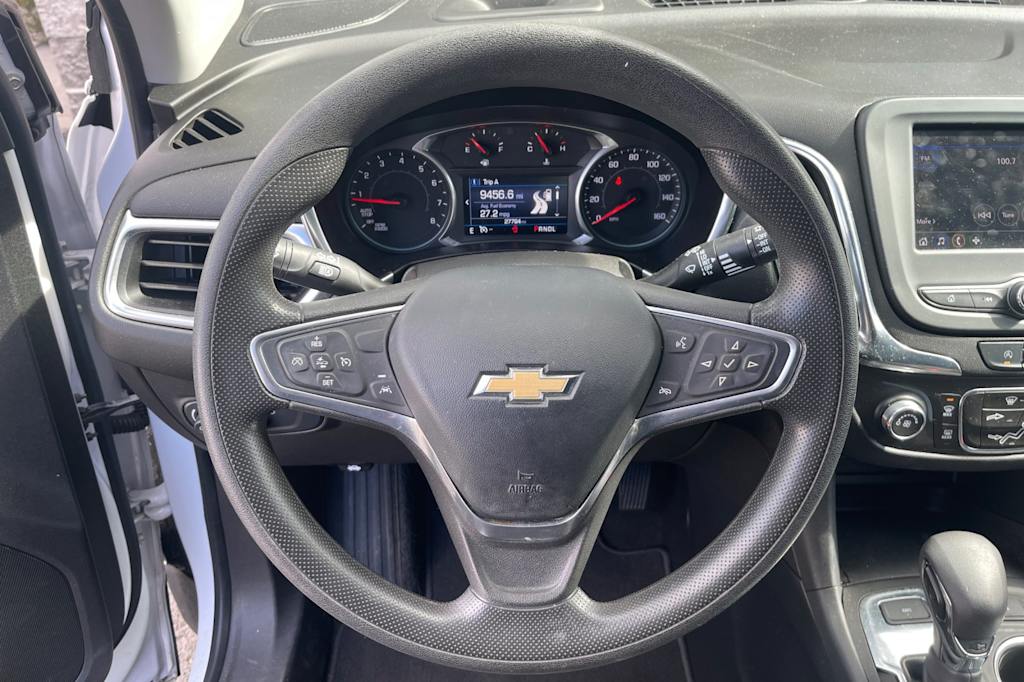 Thumbnail: 2022 Chevrolet Equinox - 9