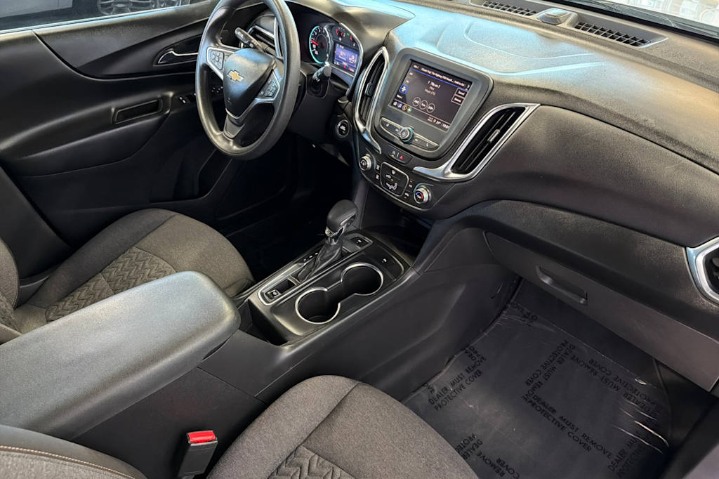 Thumbnail: 2022 Chevrolet Equinox - 12