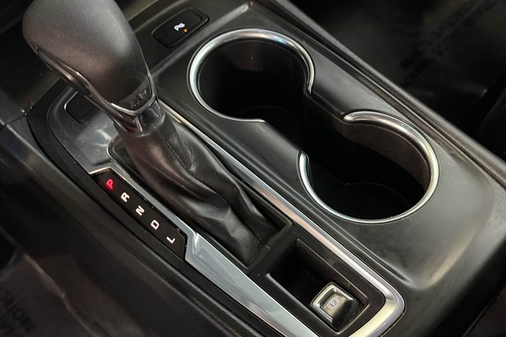 Thumbnail: 2022 Chevrolet Equinox - 14