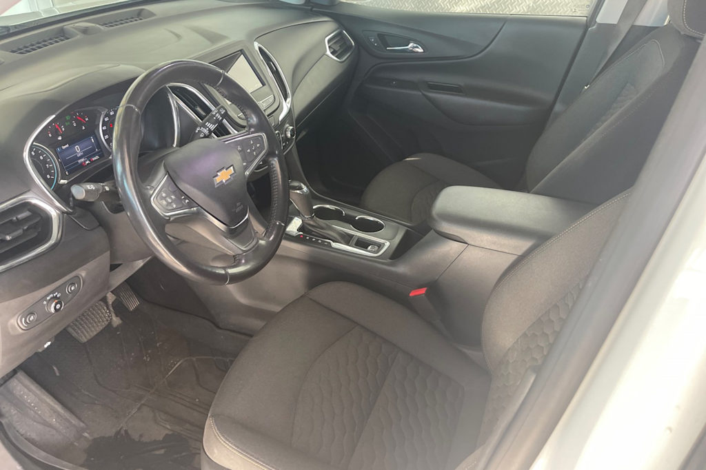 Thumbnail: 2021 Chevrolet Equinox - 10