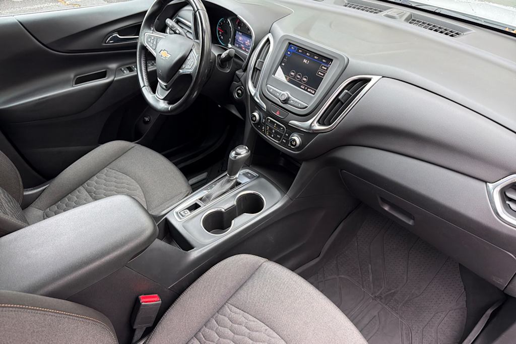 Thumbnail: 2021 Chevrolet Equinox - 12