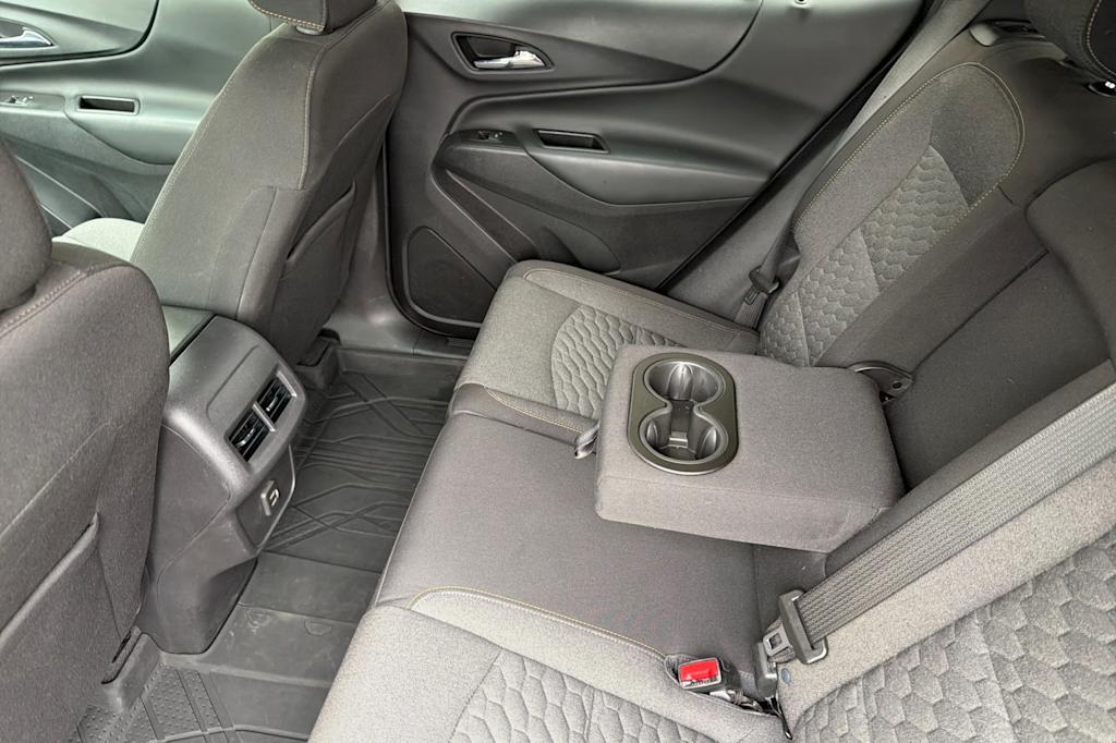 Thumbnail: 2021 Chevrolet Equinox - 10