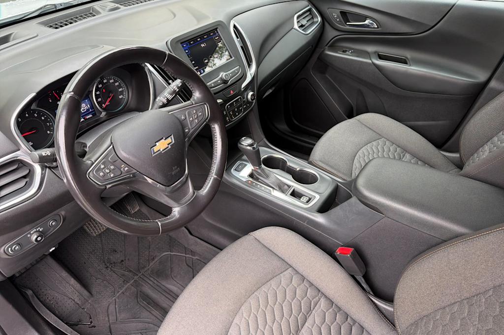 Thumbnail: 2021 Chevrolet Equinox - 9