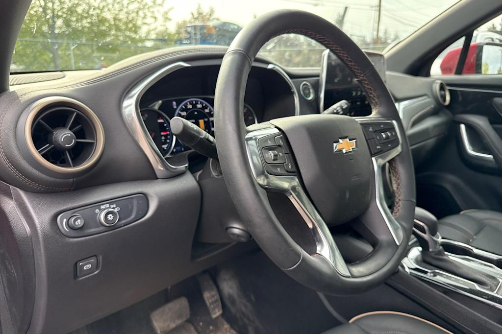 2024 Chevrolet Blazer Premier 2